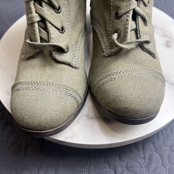 Rock & Candy Military Style Kiss Bliss Lace Up Boots Olive SZ US 10 NEW Gorpcore - Picture 5 of 11